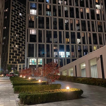 Апартаменти З Неймовірною Ванною Kiev Exteriör bild